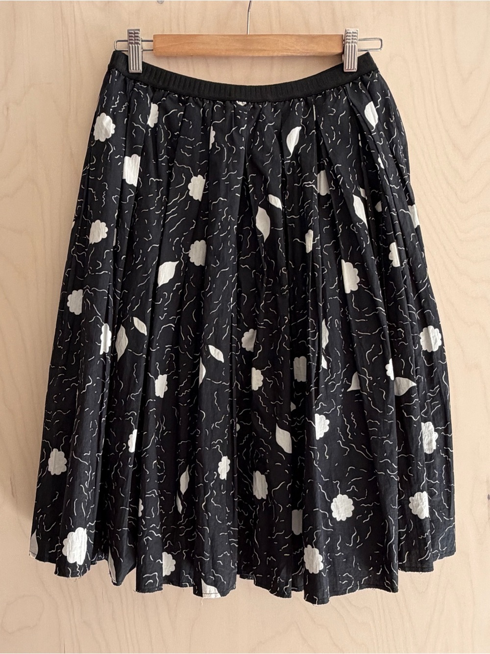 Marni Black Poplin Full Skirt with Artsy Floral Print